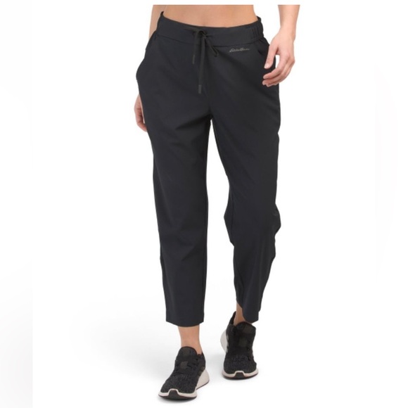 Eddie Bauer Women's Rapids Capri in CINDER. MSRP $64 - Picture 16 of 17